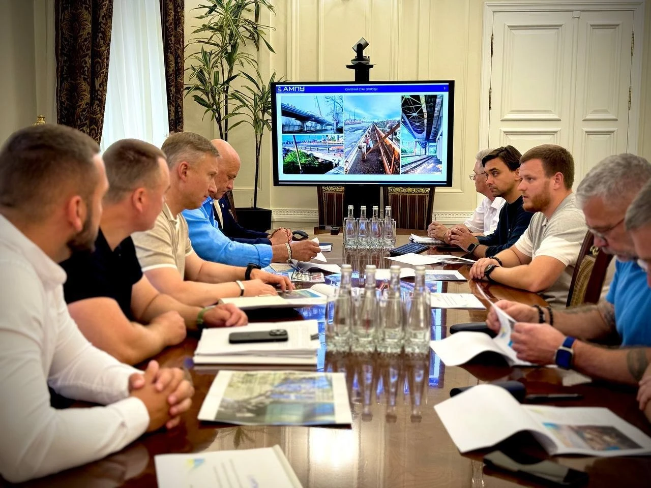 Фото новини